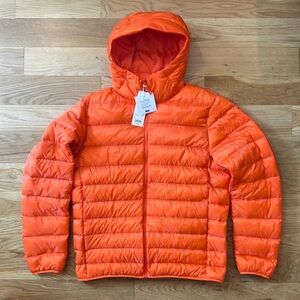 Uniqlo Ultra Light Down Orange Puffer Jacket